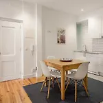 아파트 Guestready - Bright Flat Near Money Museum