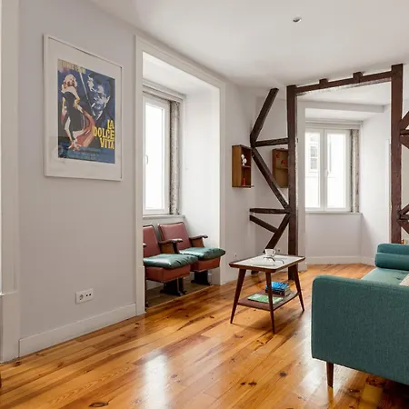 Joivy Inviting Flat Next To Carmo Convent Apartment Lisbon