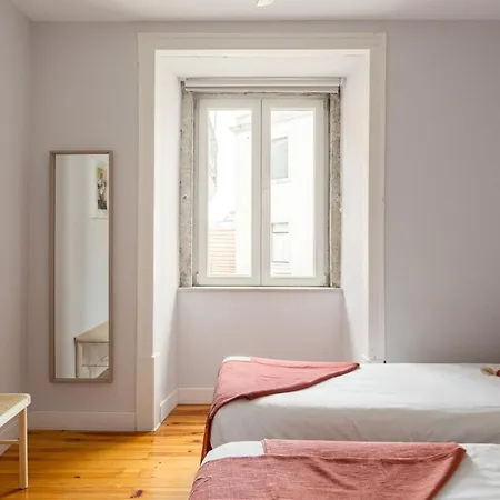 Guestready - Bright Flat Near Money Museum Апартаменти Лісабон
