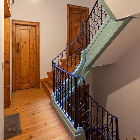 Апартаменти Guestready - Bright Flat Near Money Museum Лісабон