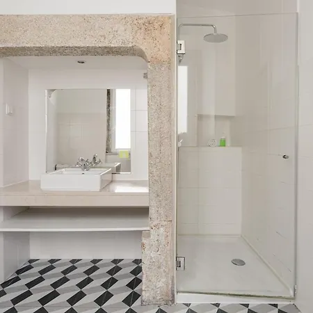 Guestready - Bright Flat Near Money Museum Апартаменти